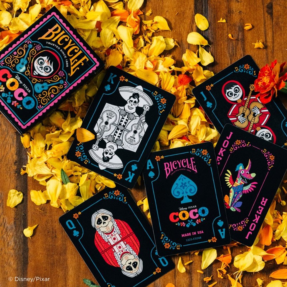 Bicycle Disney Coco Playing Cards - Eclipse Games Puzzles Novelties 5