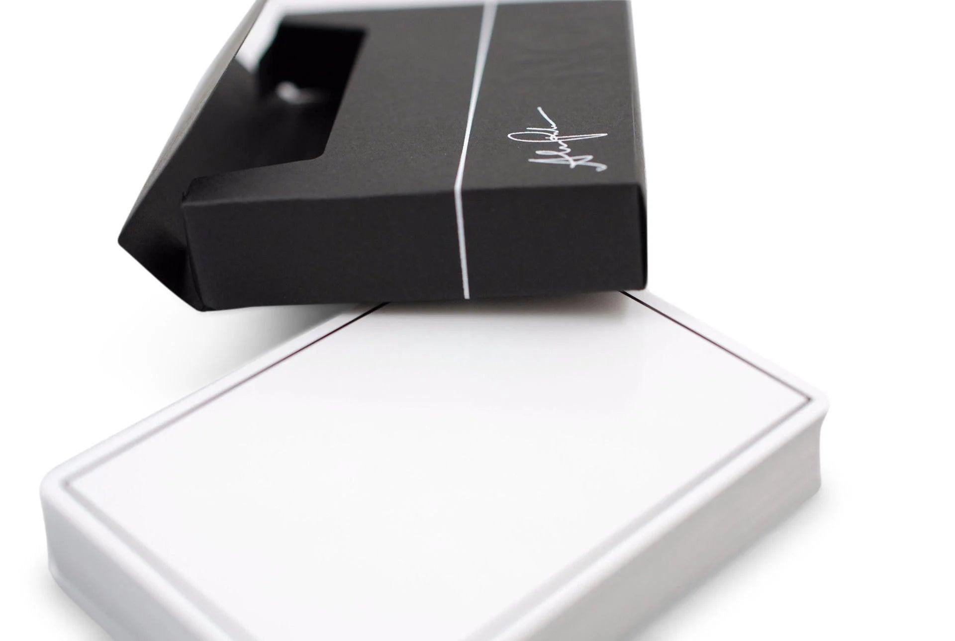 NOC V1 Luxury Edition HOLOGRAPHIC Foiled Playing Cards Collection NEU NOC V1 Luxury Edition HOLOGRAPHIC Foiled Playing Cards Collection NEU